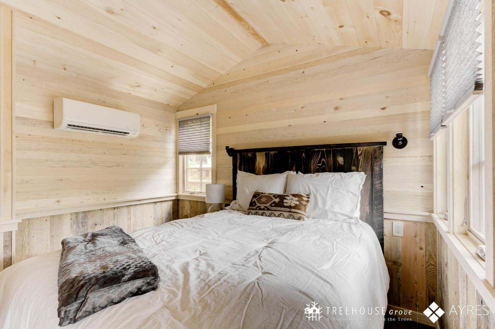 فيلا The Moosewood In Treehouse Grove At Norton Creek جاتلينبرج المظهر الخارجي الصورة
